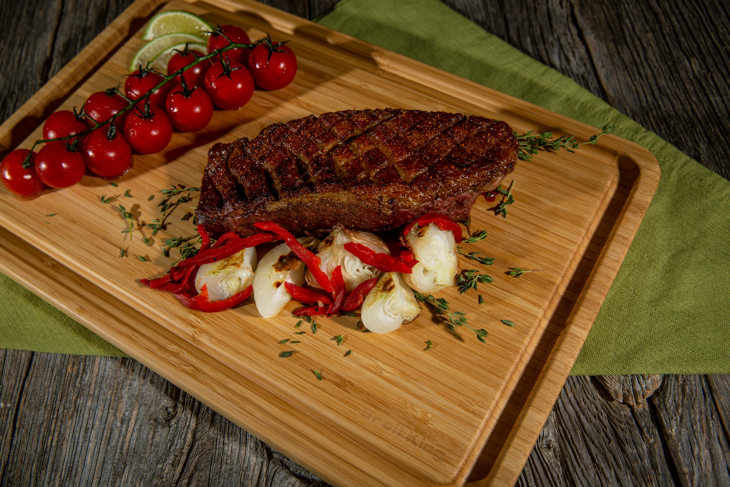 Baron Bamboo Cutting and Serving Board - Image 4