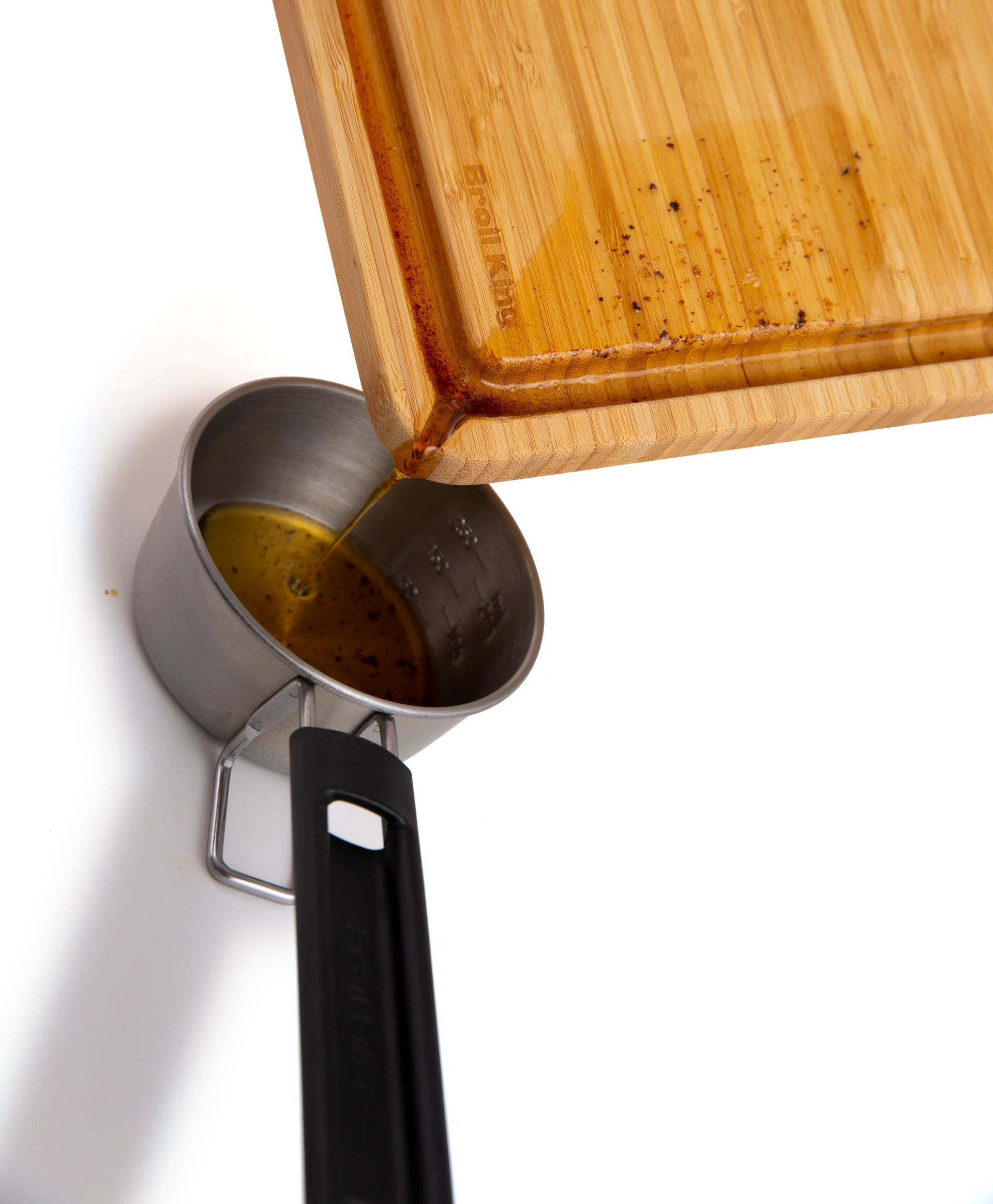 Baron Bamboo Cutting and Serving Board - Image 5