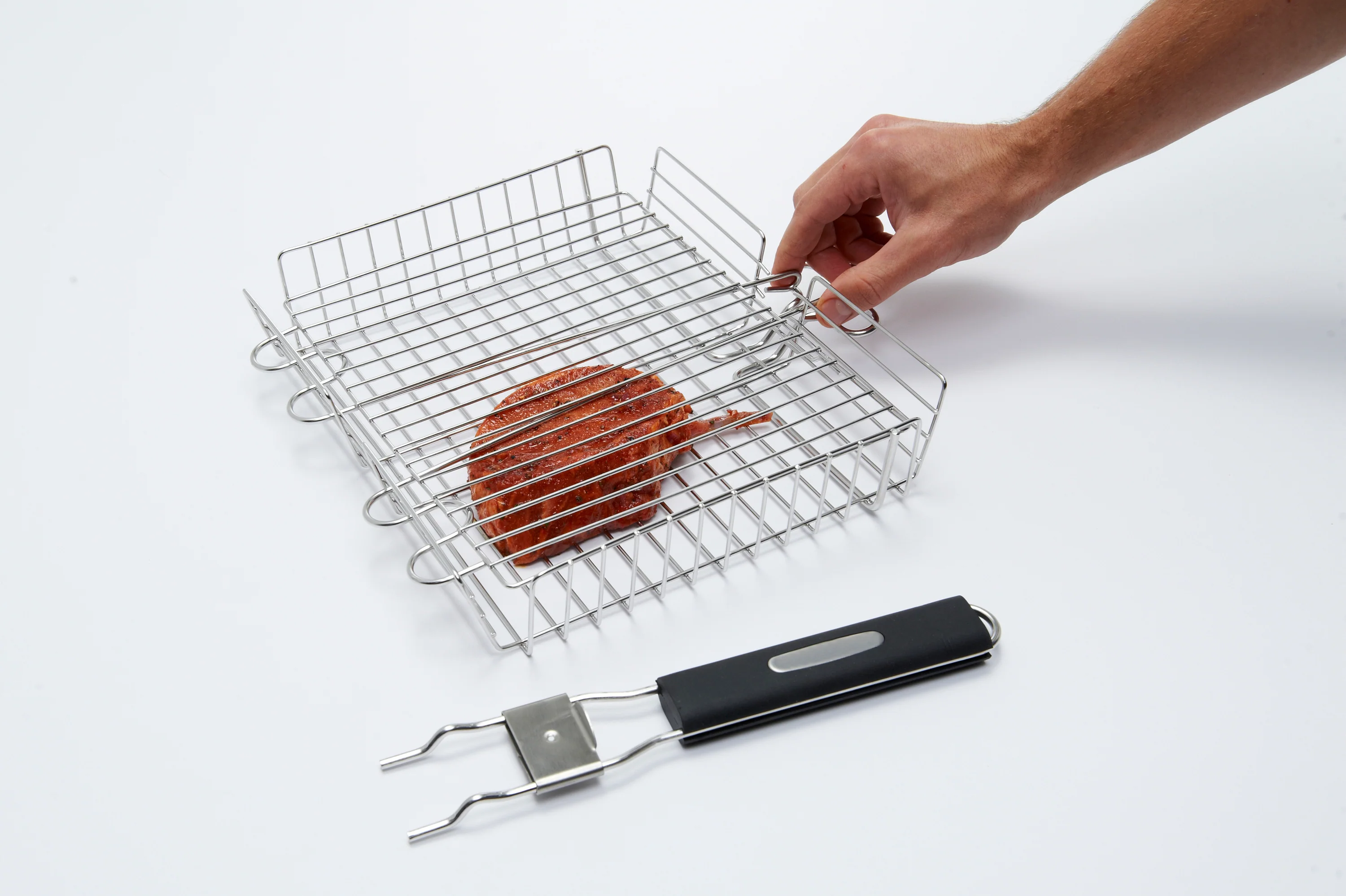 Detachable Handle Grill Basket - Image 4