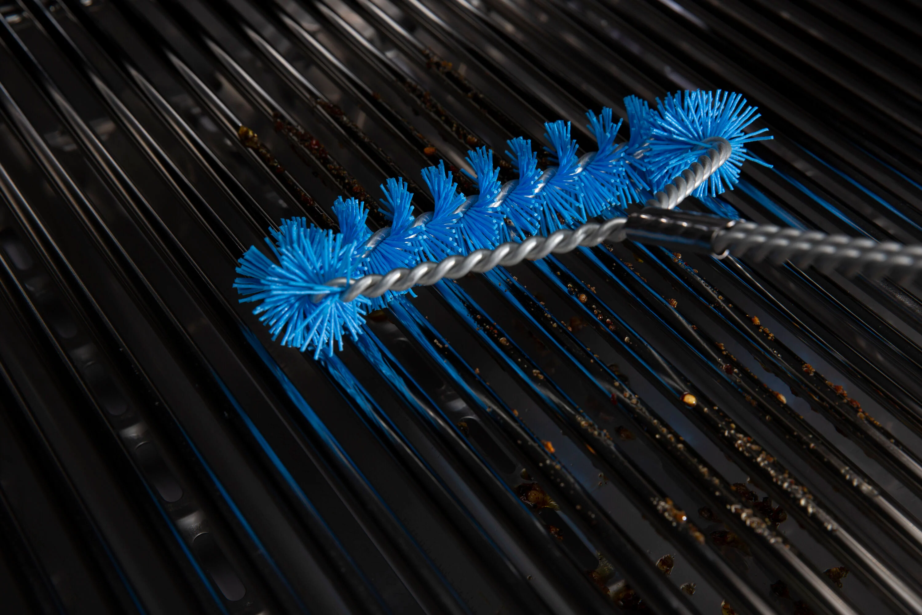 Extra Wide Nylon Grill Brush - Image 3