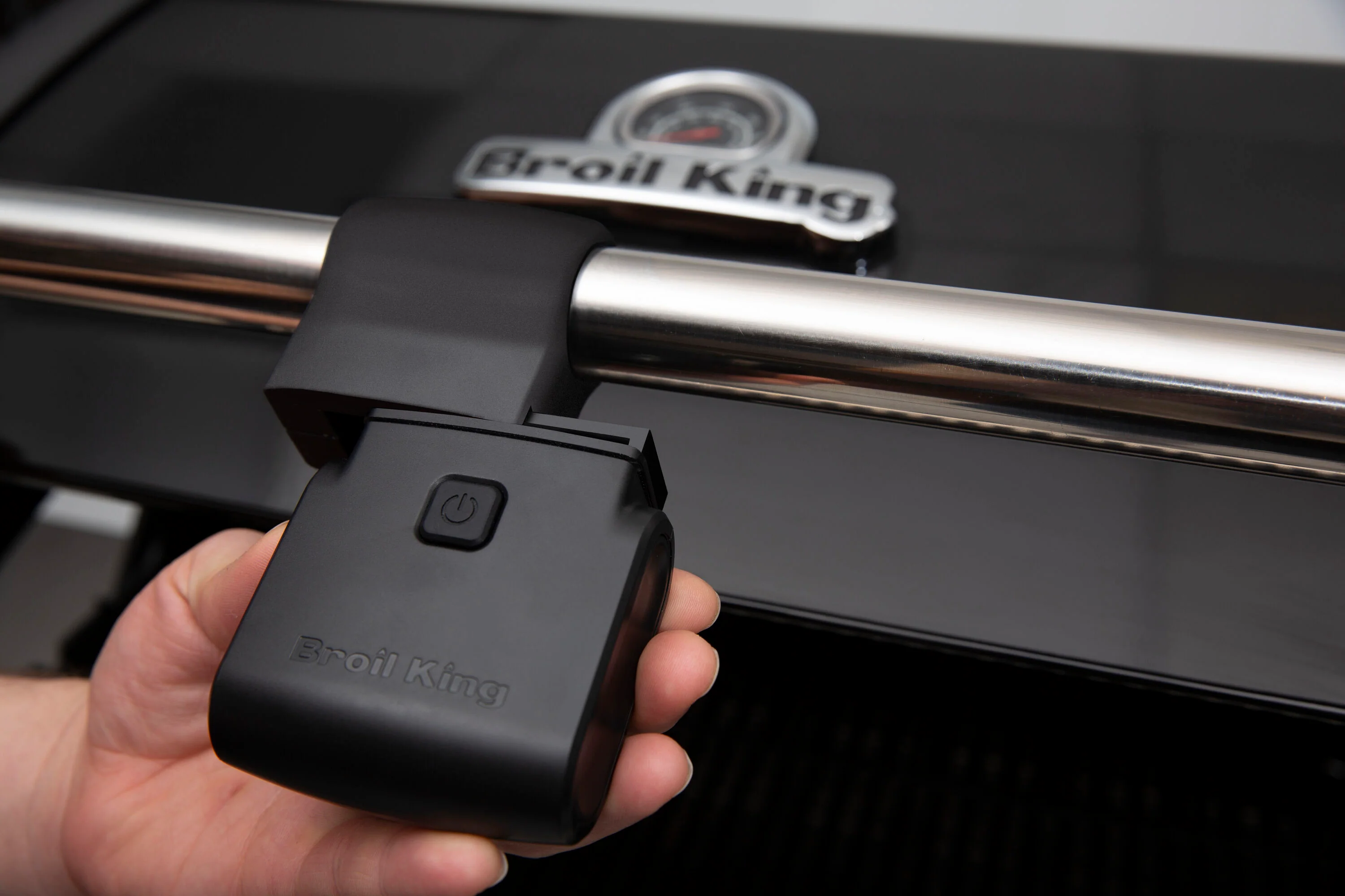 Handle Mounted Grill Light - Image 4