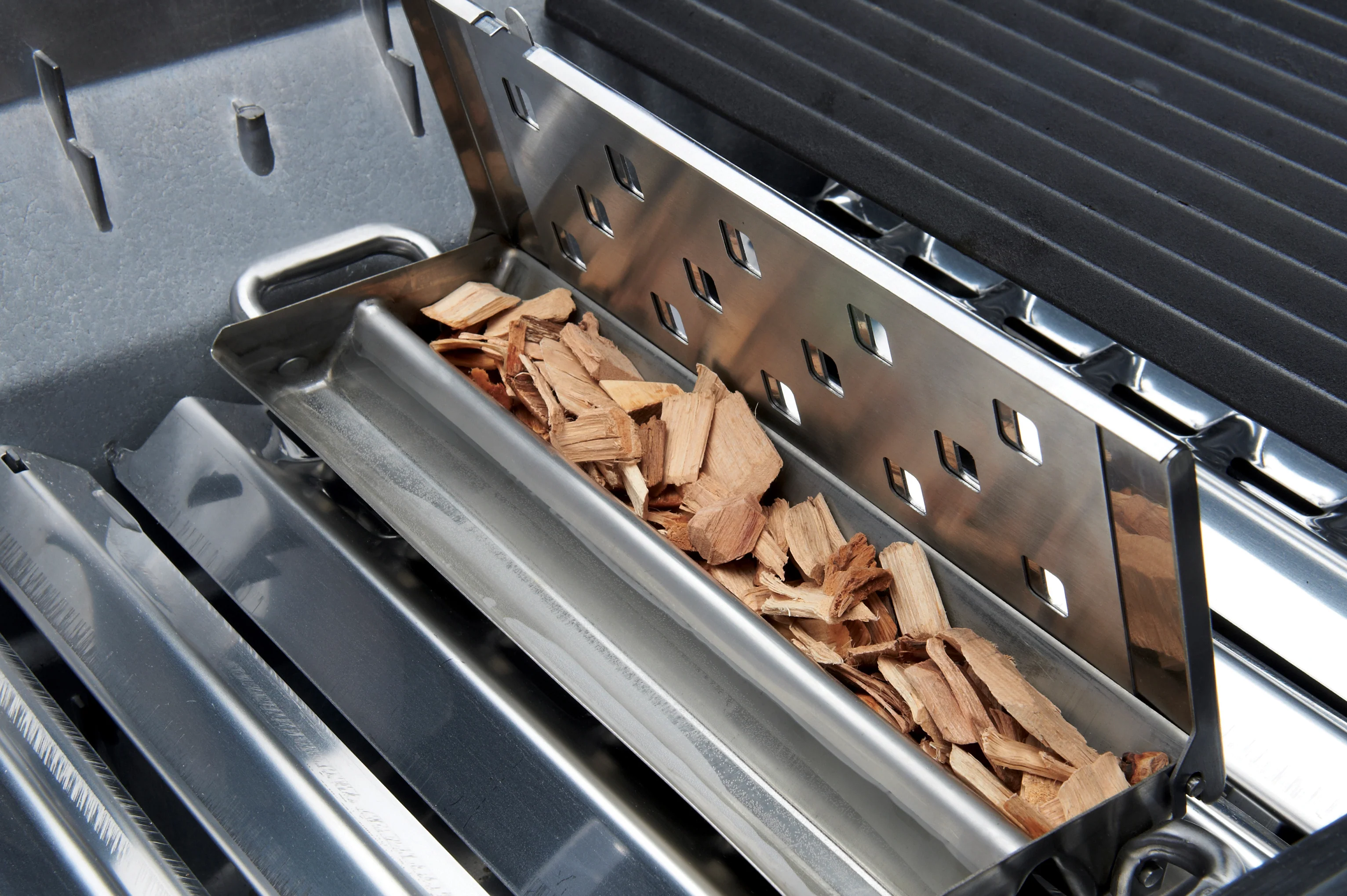 Premium Stainless Steel Smoker Box - Image 5