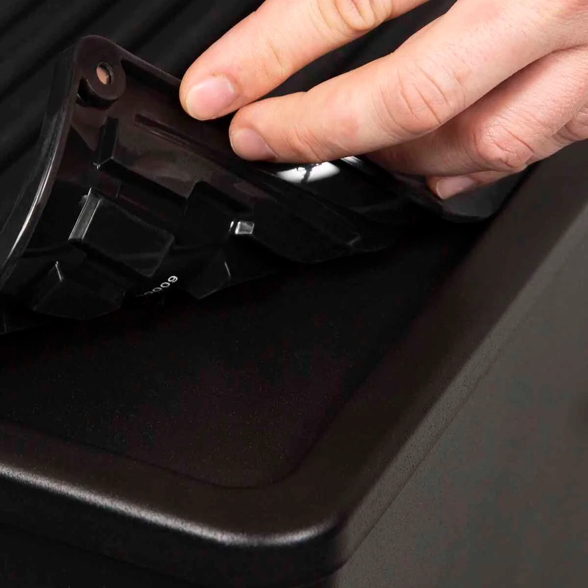 Crown Magnetic Silicone Side Shelf Grill Mat - Image 4